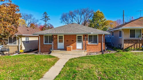 5749 Xerxes Ave S, Minneapolis, MN, 55410-2640 | Card Image