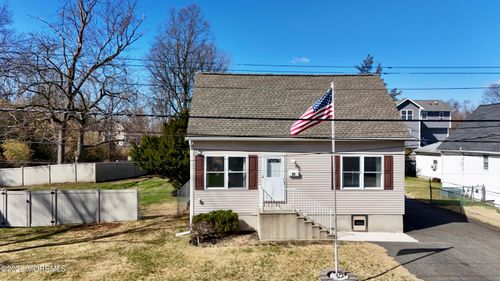 19 Marlin Ave, Pequannock, NJ, 07440-1606 | Card Image