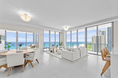 1504h-3100 N Ocean Dr, Riviera Beach, FL, 33404-3214 | Card Image