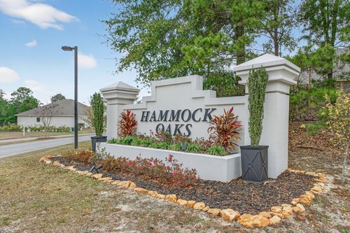 100 Oak Trees Ln W, Freeport, FL, 32439-2952 | Card Image
