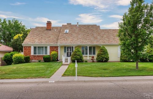 212 Bridle Trl, Pueblo, CO, 81005-2950 | Card Image
