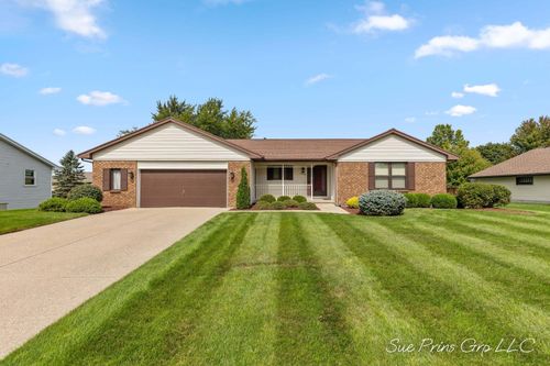 3345 40th St Sw, Grandville, MI, 49418-2440 | Card Image