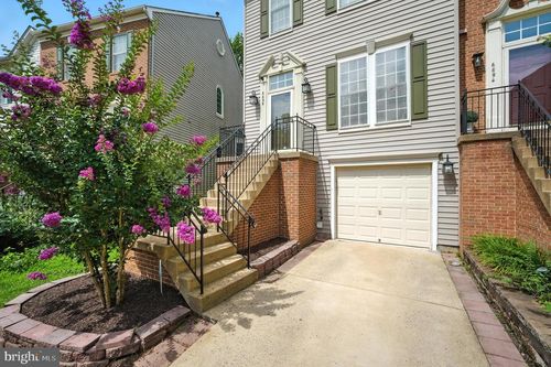 6696 Debra Lu Way, SPRINGFIELD, VA, 22150-7819 | Card Image