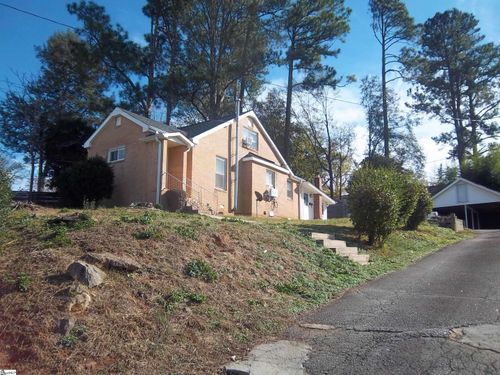 108 E B Ave, Easley, SC, 29640-2108 | Card Image