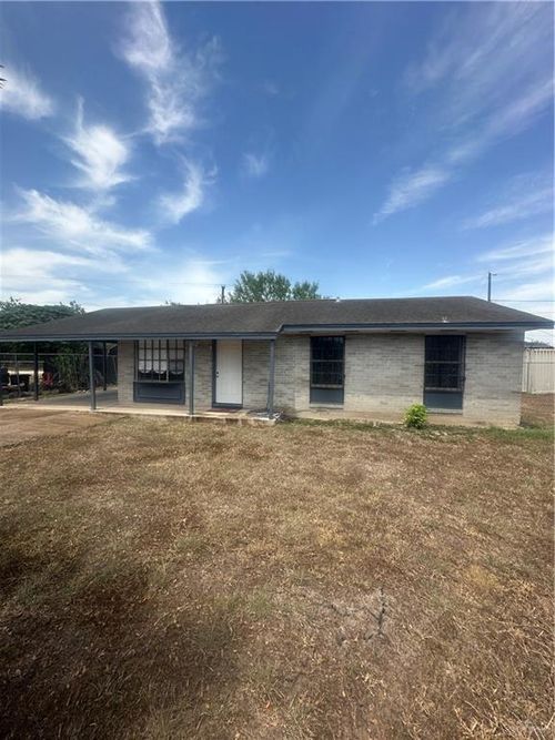 705 E 9th St, Mercedes, TX, 78570-3247 | Card Image