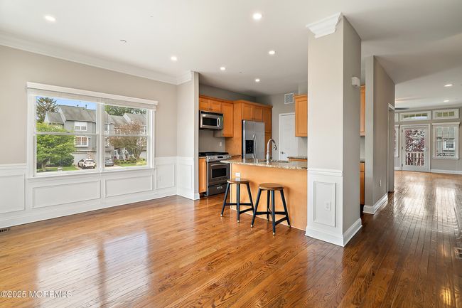 Dining area plenty of room for entertaining- | Image 18