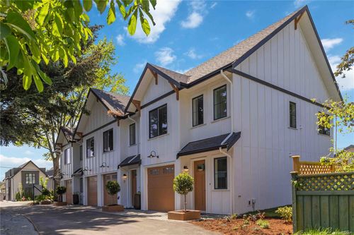 2-2312 Orchard Ave, Sidney, BC, V8L1T6 | Card Image