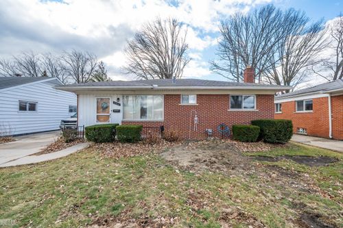 21612 Bon Brae St, Saint Clair Shores, MI, 48081-2243 | Card Image