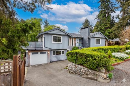 2999 Larson Rd, North Vancouver, BC, V7N3W6 | Card Image