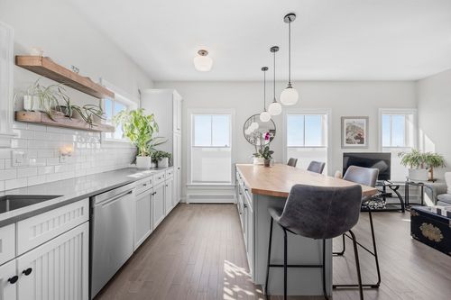 ph-168 Humphrey St, Swampscott, MA, 01907-2567 | Card Image