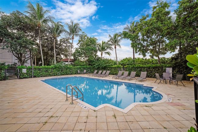 Community pool | Image 26