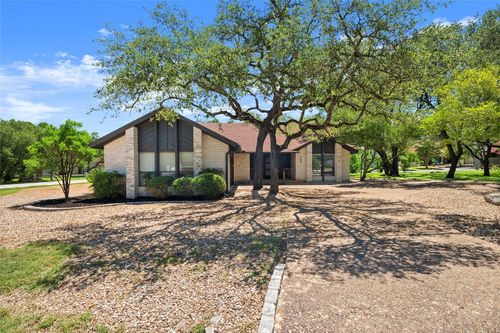 508 Explorer, Lakeway, TX, 78734-3447 | Card Image