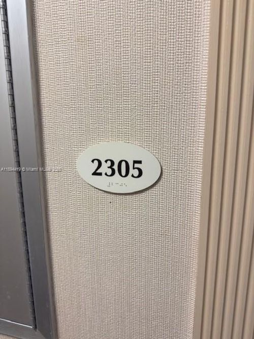 apt-2305-3625 N Country Club Dr, Aventura, FL, 33180-1715 | Card Image