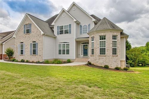 311 Hambrick Park, Fayetteville, GA, 30215-5267 | Card Image