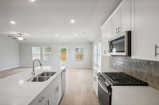Photo is not of the actual home, but is an inspirational photo of builder’s model home and may depict options, furnishings, and/or decorator features that are not included. | Image 4