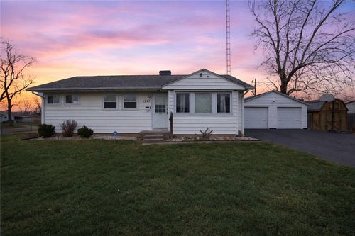 4247 Otis Dr, Dayton, OH, 45416-2240 | Card Image