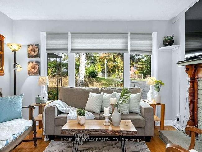 1906 Liverpool Rd, House other with 4 bedrooms, 2 bathrooms and 6 parking in Pickering ON | Image 8