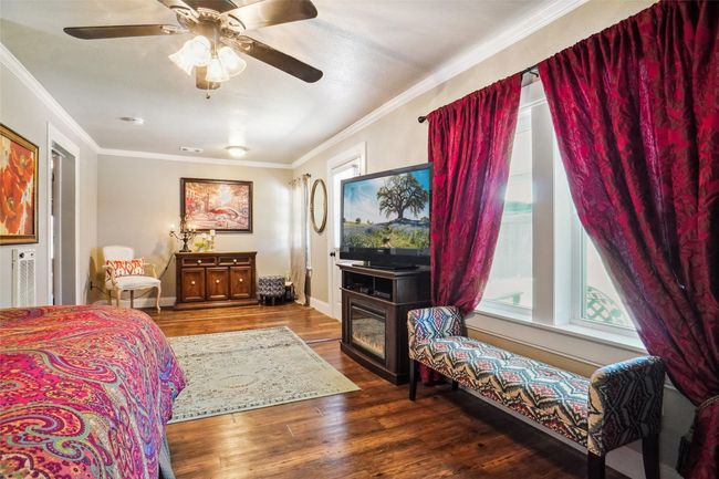 1860 Old Base Rd, House other with 3 bedrooms, 4 bathrooms and null parking in Aurora TX | Image 13