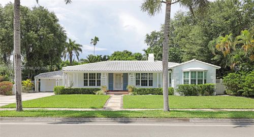 349 Ne 96th St, Miami Shores, FL, 33138-2717 | Card Image