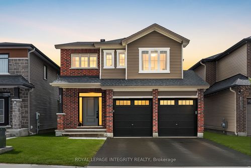 652 Moonflower Cres, Gloucester, ON, K1T0X8 | Card Image