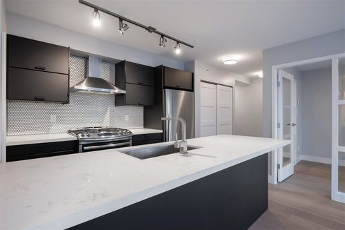 705-1438 Richards Street, Vancouver, BC, V6Z3B8 | Card Image