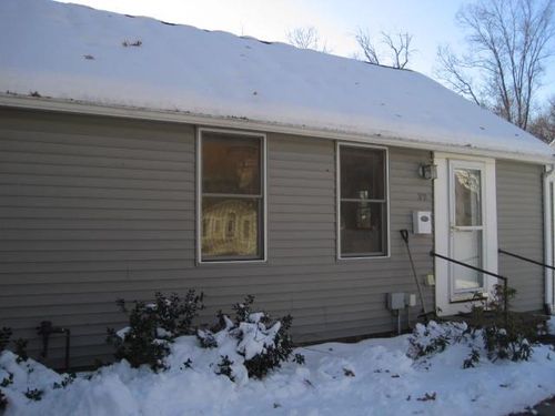 32 Woodman Rd, Durham, NH, 03824-2221 | Card Image