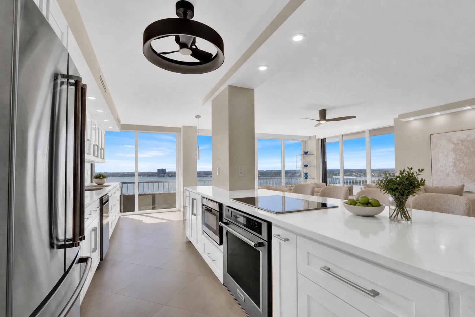 Residential in Singer Island 3