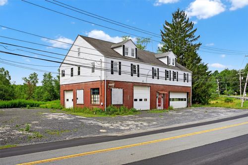 2213 Mt Hope Rd, Middletown, NY, 10940-7313 | Card Image