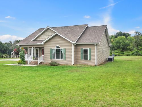 292 District Line Rd, Trenton, GA, 30752-4743 | Card Image