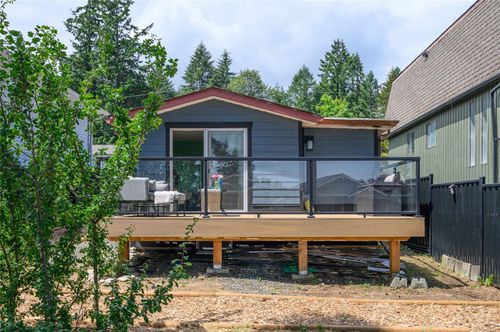639 Hillcrest Ave, Nanaimo, BC, V9R3M8 | Card Image