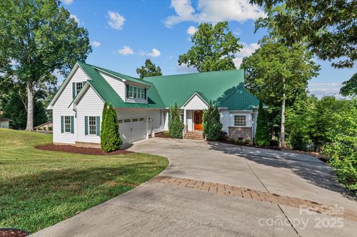 7012 Locke Dr, Sherrills Ford, NC, 28673-7778 | Card Image