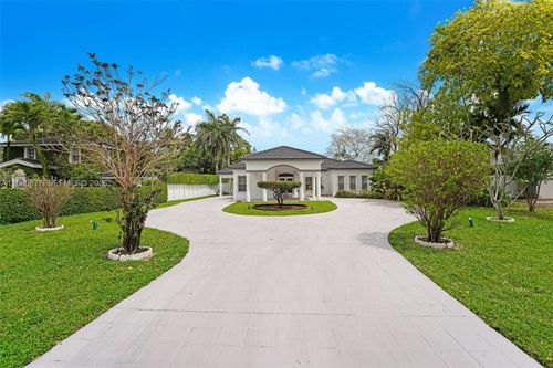 69 S Royal Poinciana Blvd, Miami Springs, FL, 33166-6058 | Card Image