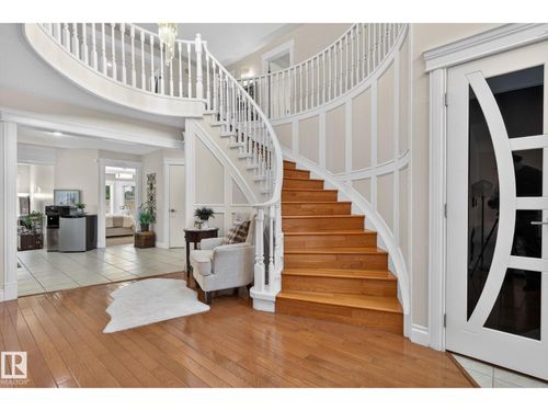 158 Wolf Ridge Pl Nw, Edmonton, AB, T5T5M9 | Card Image