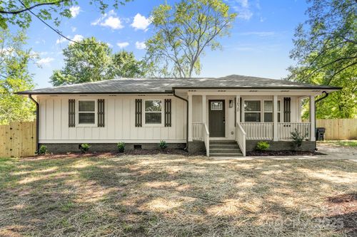 1620 Vogel Ct, Charlotte, NC, 28206-2859 | Card Image