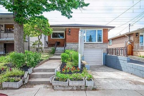 2-49 Selkirk Ave, Hamilton, ON, L8H5L6 | Card Image