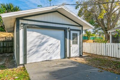 281 Treasure Rd, House other with 3 bedrooms, 2 bathrooms and null parking in Venice FL | Image 1