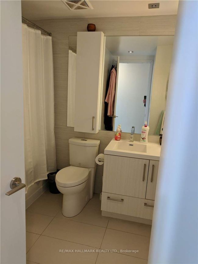 1508 - 39 Sherbourne St, Condo with 2 bedrooms, 1 bathrooms and 1 parking in Toronto ON | Image 11