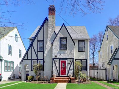 Classic Red Door Style | Image 1