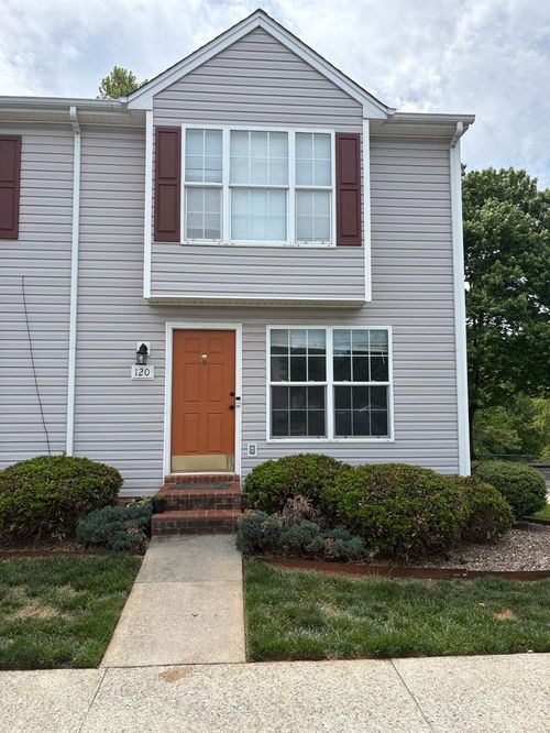 120 Mulberry Cir, Lynchburg, VA, 24502-3483 | Card Image