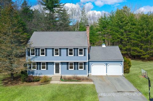 5 Stewart St, Hopkinton, MA, 01748-1545 | Card Image