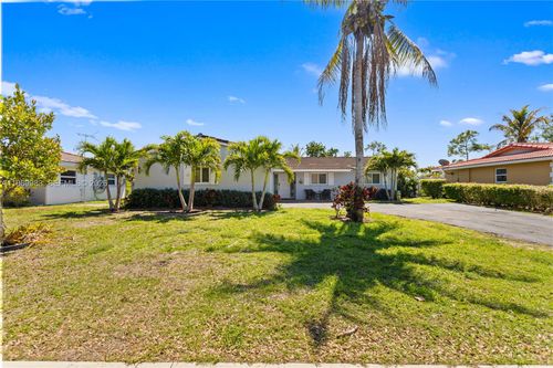7506 Nw 41st St, Coral Springs, FL, 33065-2010 | Card Image