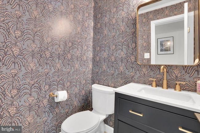 12649 Thunder Chase Dr, House other with 4 bedrooms, 4 bathrooms and null parking in RESTON VA | Image 24
