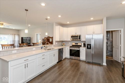 6683 Birmingham Ln, Fishers, IN, 46038 | Card Image