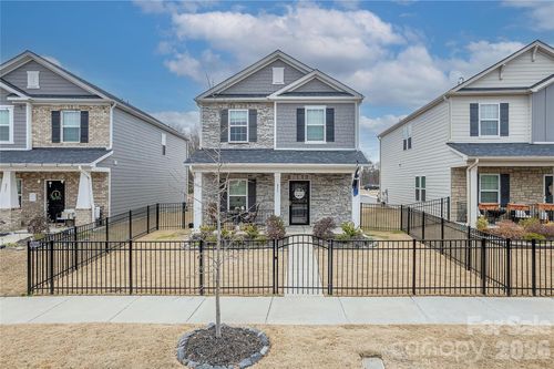 855 Windage Way, Pineville, NC, 28134-6618 | Card Image