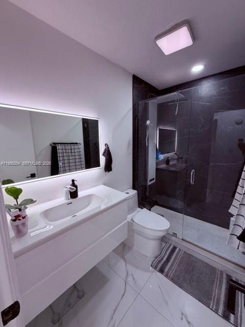 b-12840 Sw 43rd Dr, Miami, FL, 33175-4175 | Card Image