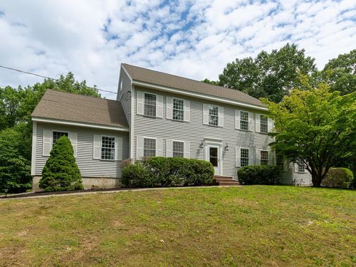 13 Cottonwood Rd, Plaistow, NH, 03865-2775 | Card Image