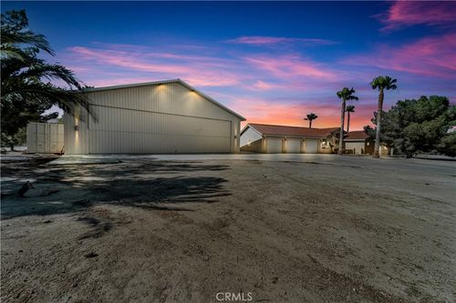 8433 Prospect St, Mojave, CA, 93501-7308 | Card Image