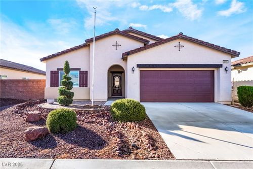 5341 E La Campana Dr, Pahrump, NV, 89061-7306 | Card Image