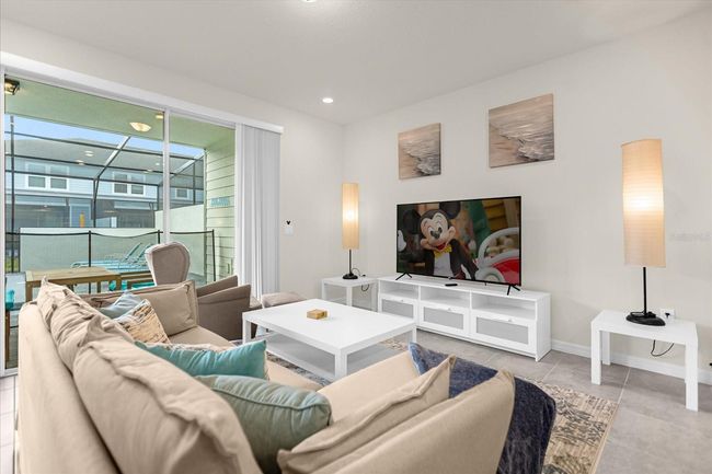 3974 Lana Ave, Townhouse with 5 bedrooms, 5 bathrooms and null parking in DAVENPORT FL | Image 7