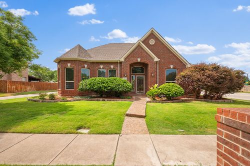 1433 Indian Spgs, Carrollton, TX, 75007-6001 | Card Image
